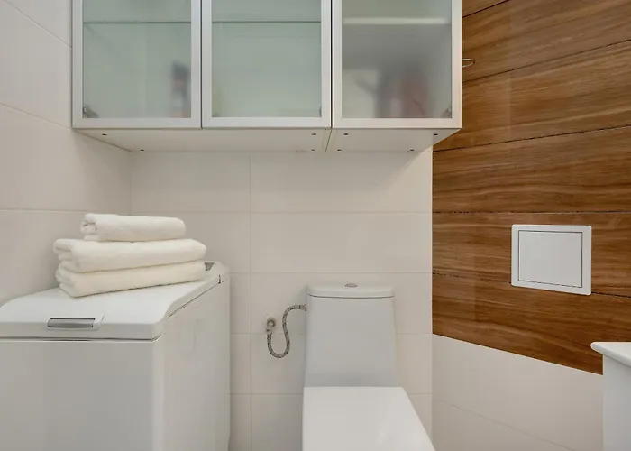 Апартаменты Spacious 3-bedroom Plac Grunwaldzki By Renters